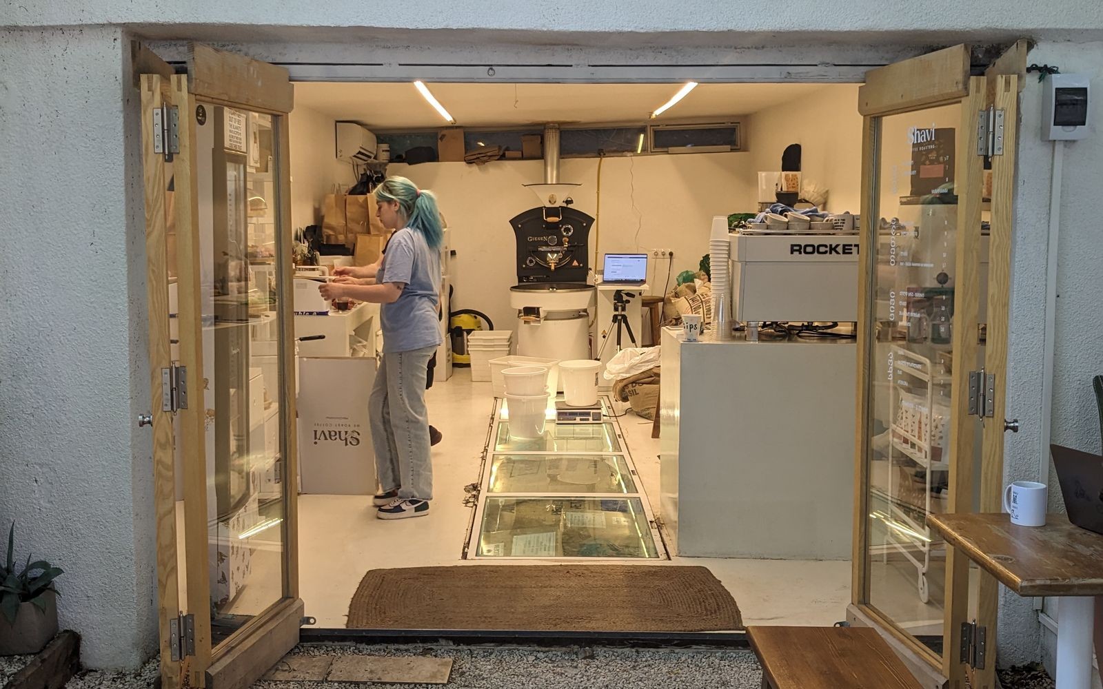 Shavi Coffee — The Garage placement